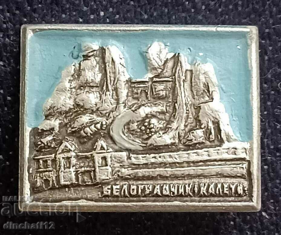 Insigna. Belogradchik Belogradchik stânci cetatea Kaleto cu preț 3.90 BGN | € 1.99 Insigna. Belogradchik Belogradchik stânci cetatea Kaleto cu preț 3.90 BGN | € 1.99