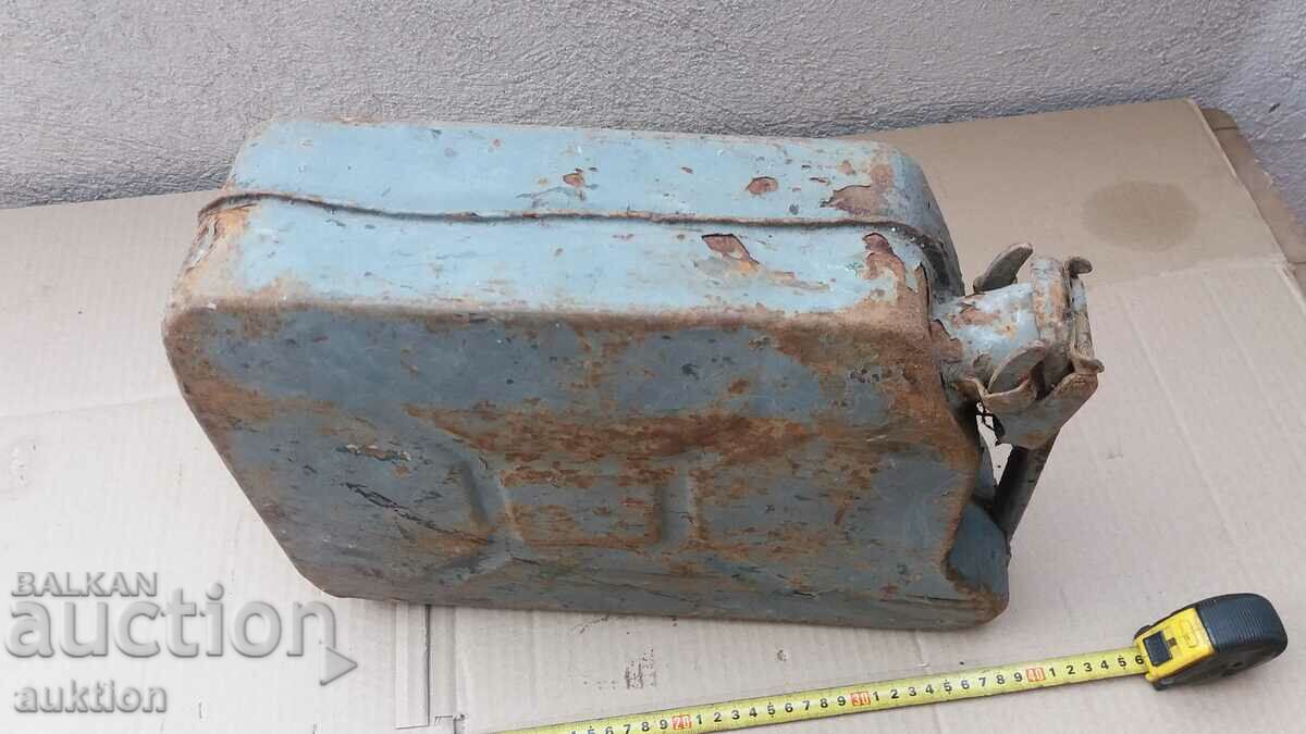 Delivery of METAL CAN FOR FUEL - 10 LITERS Delivery of METAL CAN FOR FUEL - 10 LITERS