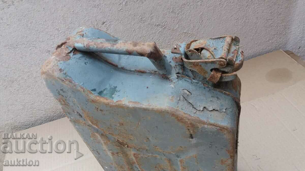 METAL CAN FOR FUEL - 10 LITERS - 7 METAL CAN FOR FUEL - 10 LITERS - 7