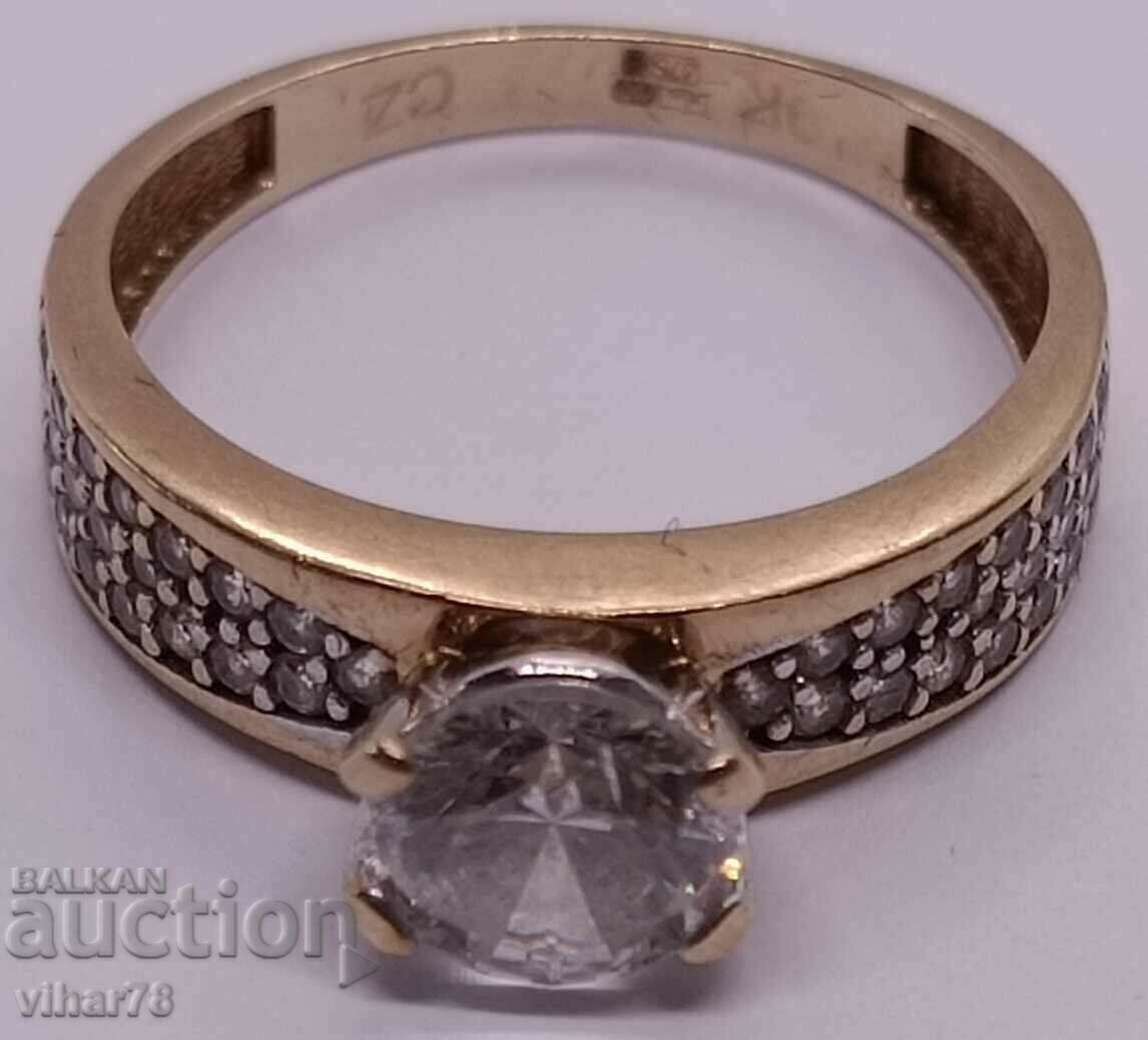 9K GOLD RING WITH ZIRCONIA with price 359.99 BGN | € 184.06 9K GOLD RING WITH ZIRCONIA with price 359.99 BGN | € 184.06