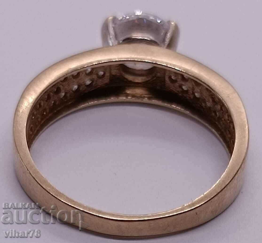 9K GOLD RING WITH ZIRCONIA - 6 9K GOLD RING WITH ZIRCONIA - 6