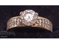 9K GOLD RING WITH ZIRCONIA