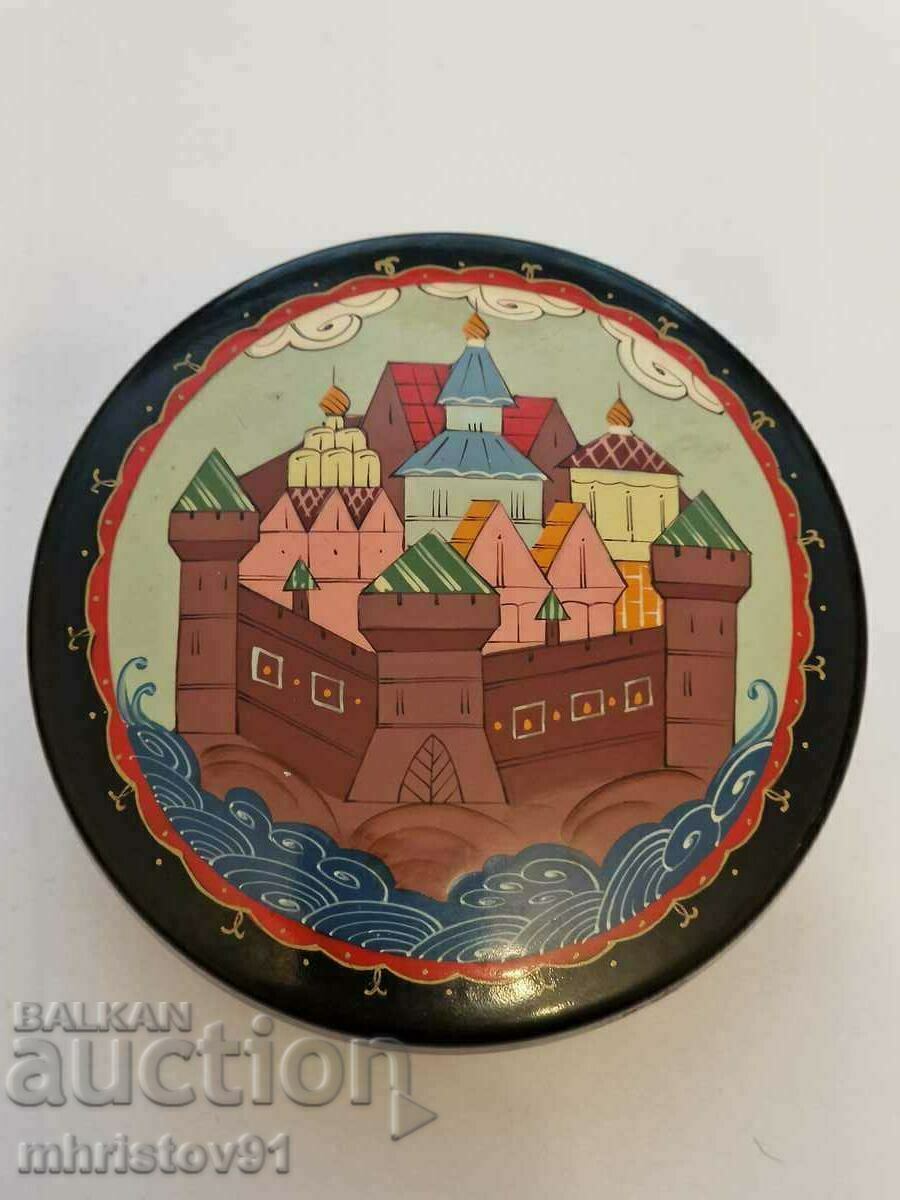 Delivery of Hand painted Russian jewelry box Delivery of Hand painted Russian jewelry box