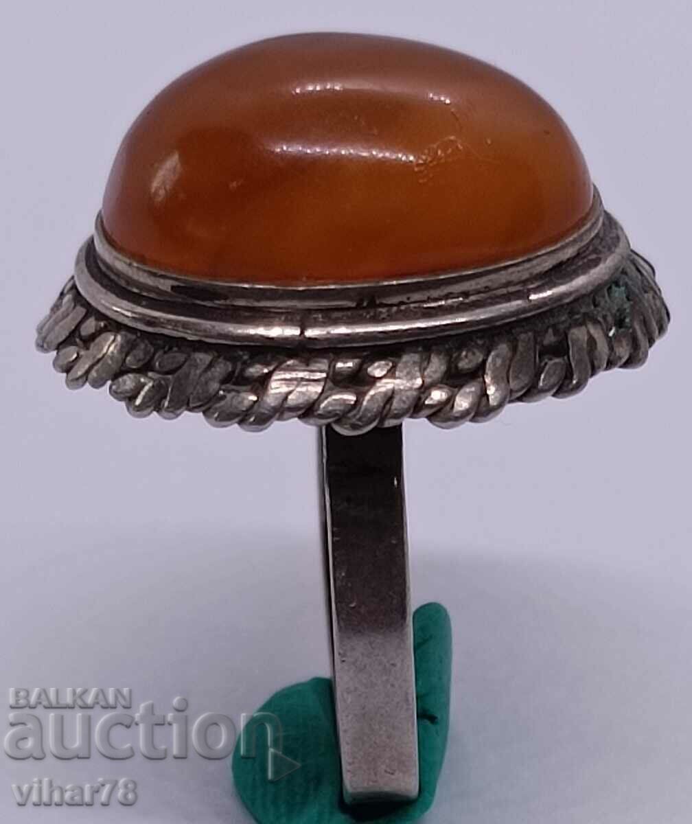 Delivery of Old amber ring Delivery of Old amber ring
