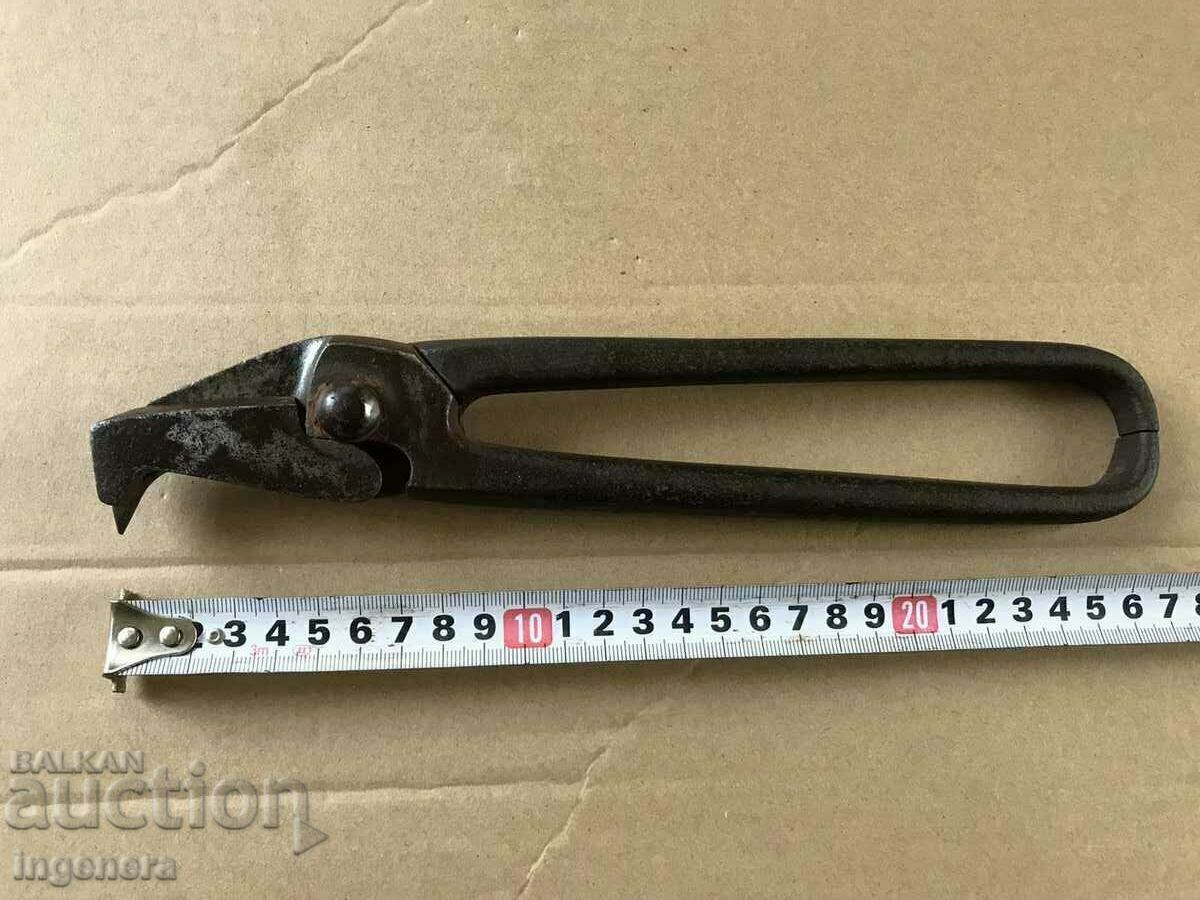 TOOL OLD PLIERS KNIFE GUILOTINE HEALTHY RARE TOOL OLD PLIERS KNIFE GUILOTINE HEALTHY RARE