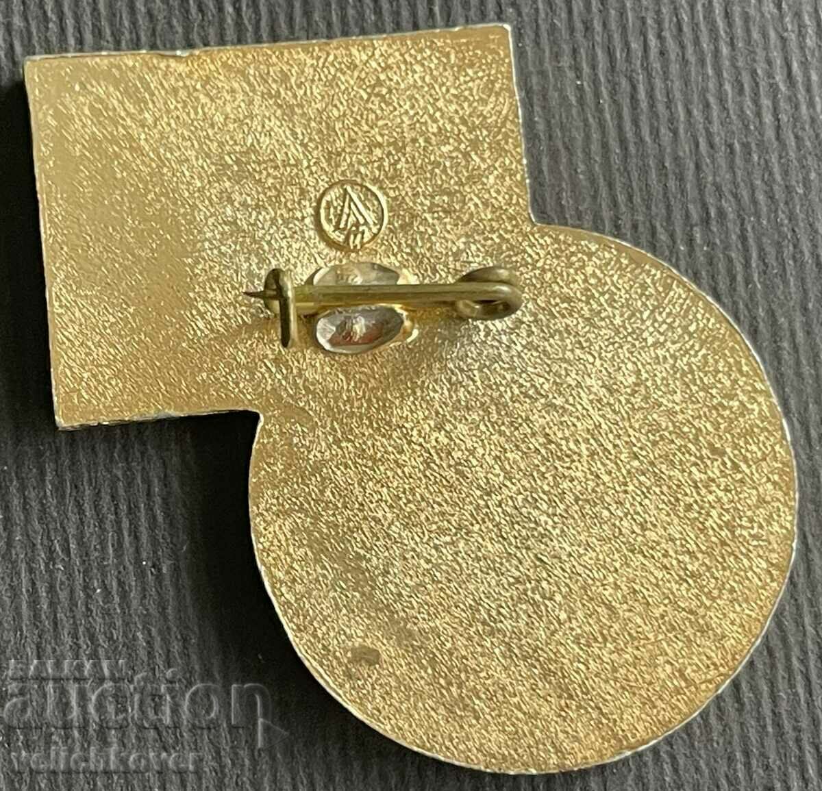 36191 USSR space propaganda badge 1980. with price 4.00 BGN | € 2.05