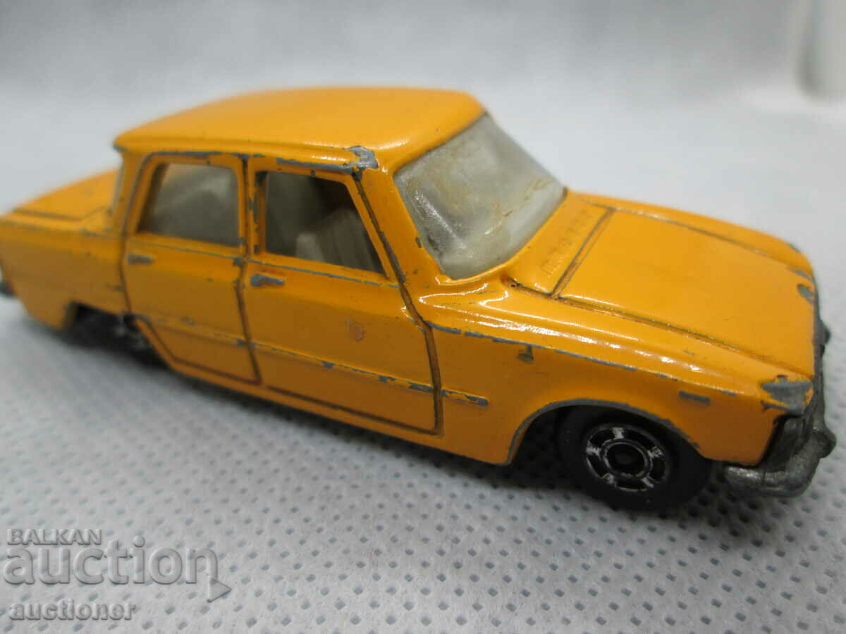 Auction RARE ALFA ROMEO NUOVA SUPER 1300 POLISTIL-ITALY Auction RARE ALFA ROMEO NUOVA SUPER 1300 POLISTIL-ITALY