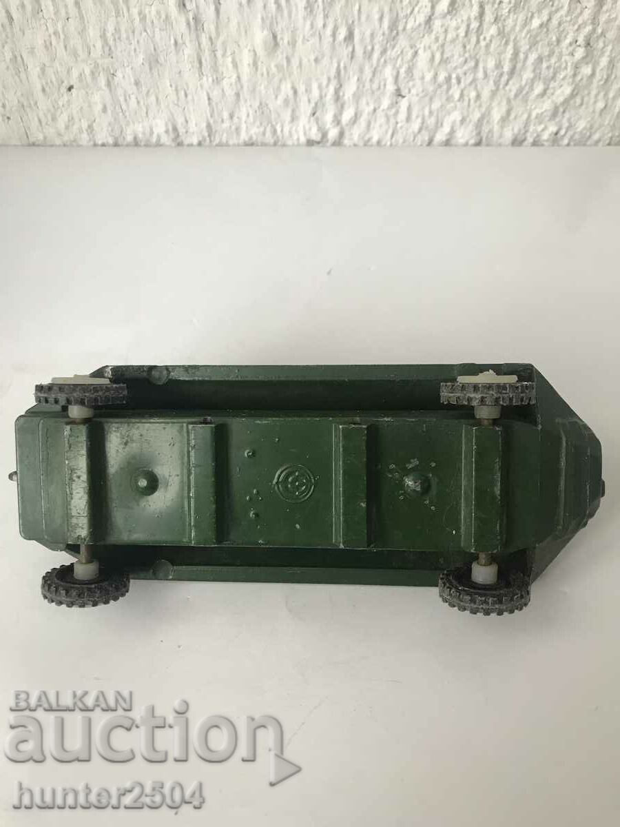 Δημοπρασία Καρότσι-16 cm, ΕΣΣΔ Δημοπρασία Καρότσι-16 cm, ΕΣΣΔ