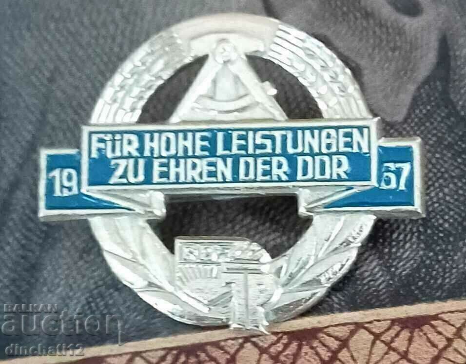 Delivery of DDR. FDJ JP - FÜR HOHE LEISTUNGEN ZU EHREN DER DDR 1967