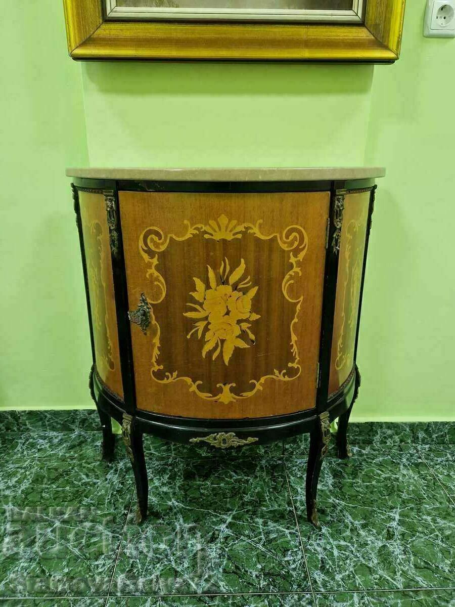 Όμορφο ντουλάπι αντικέ ολλανδικό μπαρ με τιμή 398.00 BGN | € 203.49