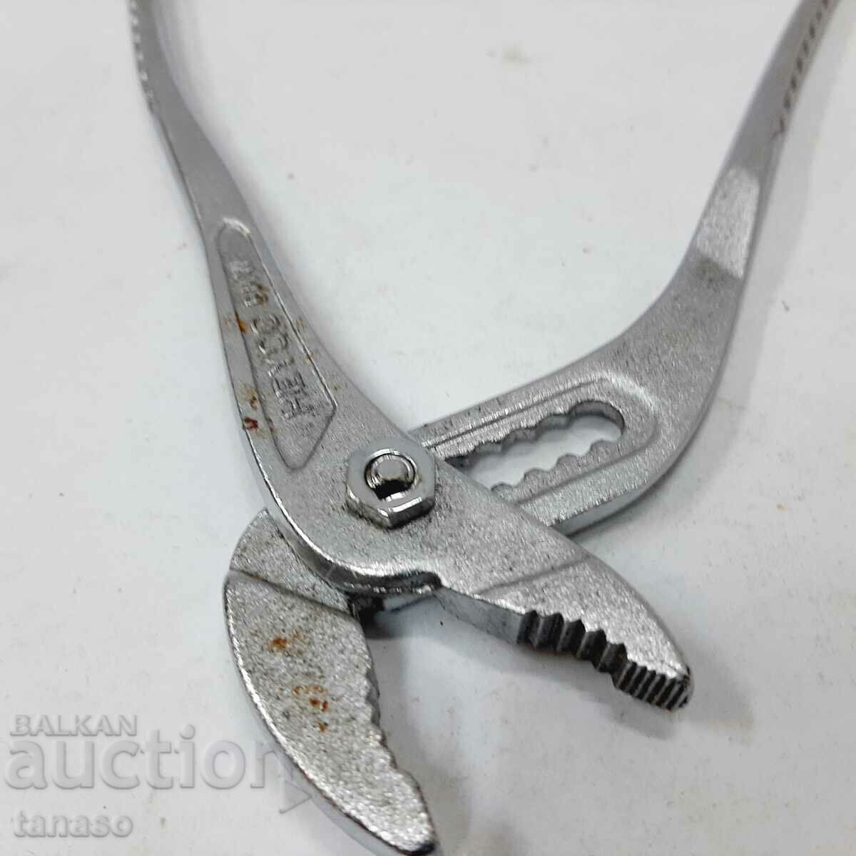 German Heyco BMW pliers (10.4) - 6 German Heyco BMW pliers (10.4) - 6