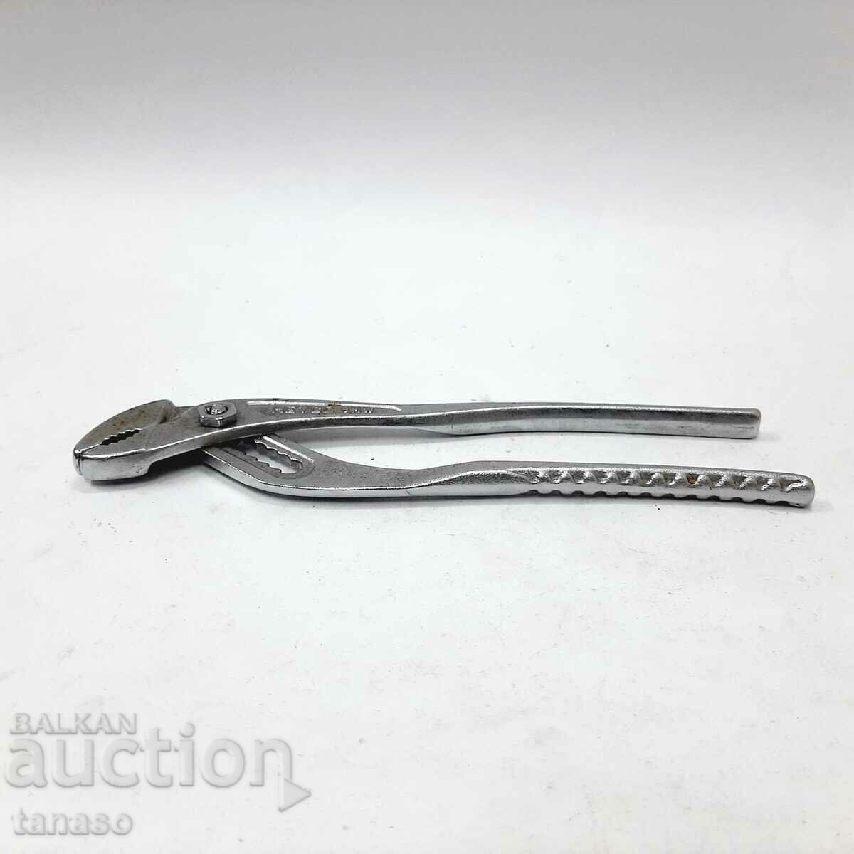 German Heyco BMW pliers (10.4) - 7 German Heyco BMW pliers (10.4) - 7