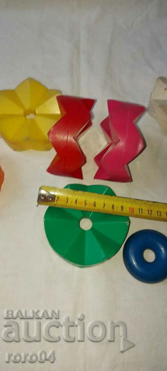 FUN TOY - EARLY SOC. SAMPLE - 5