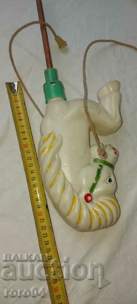 HORSE - VIHROGONCHE - EARLY SOC. SAMPLE - 5 HORSE - VIHROGONCHE - EARLY SOC. SAMPLE - 5