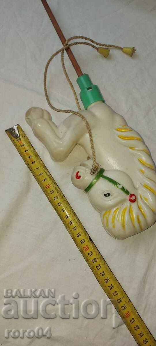 HORSE - VIHROGONCHE - EARLY SOC. SAMPLE - 6 HORSE - VIHROGONCHE - EARLY SOC. SAMPLE - 6