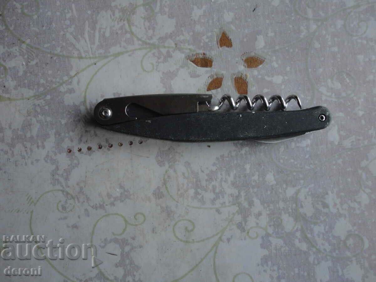 Delivery of German Waiter Corkscrew Opener Knife 3 in 1 Delivery of German Waiter Corkscrew Opener Knife 3 in 1