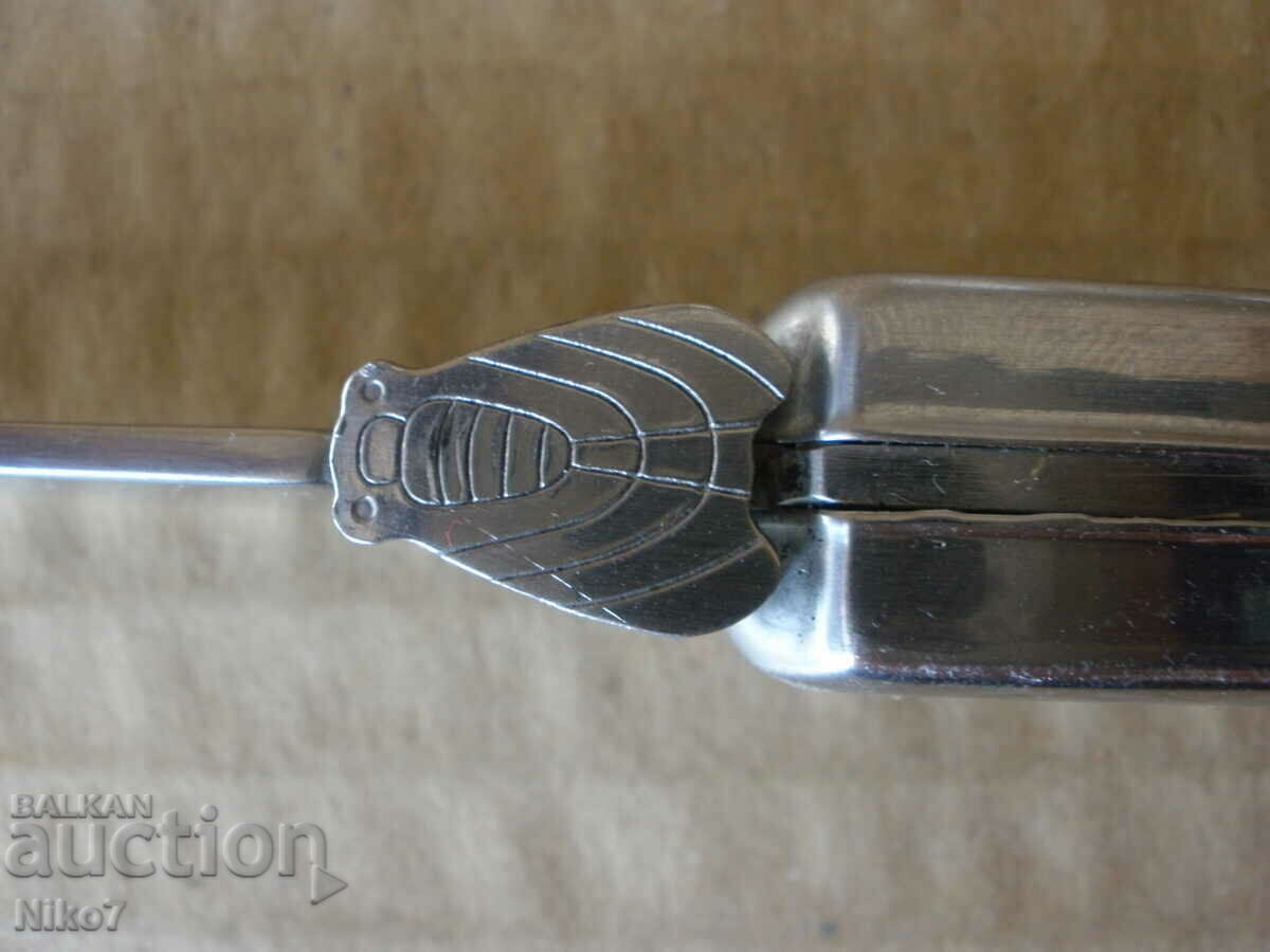 Auction  Interesting knife "LAGUIOLE"