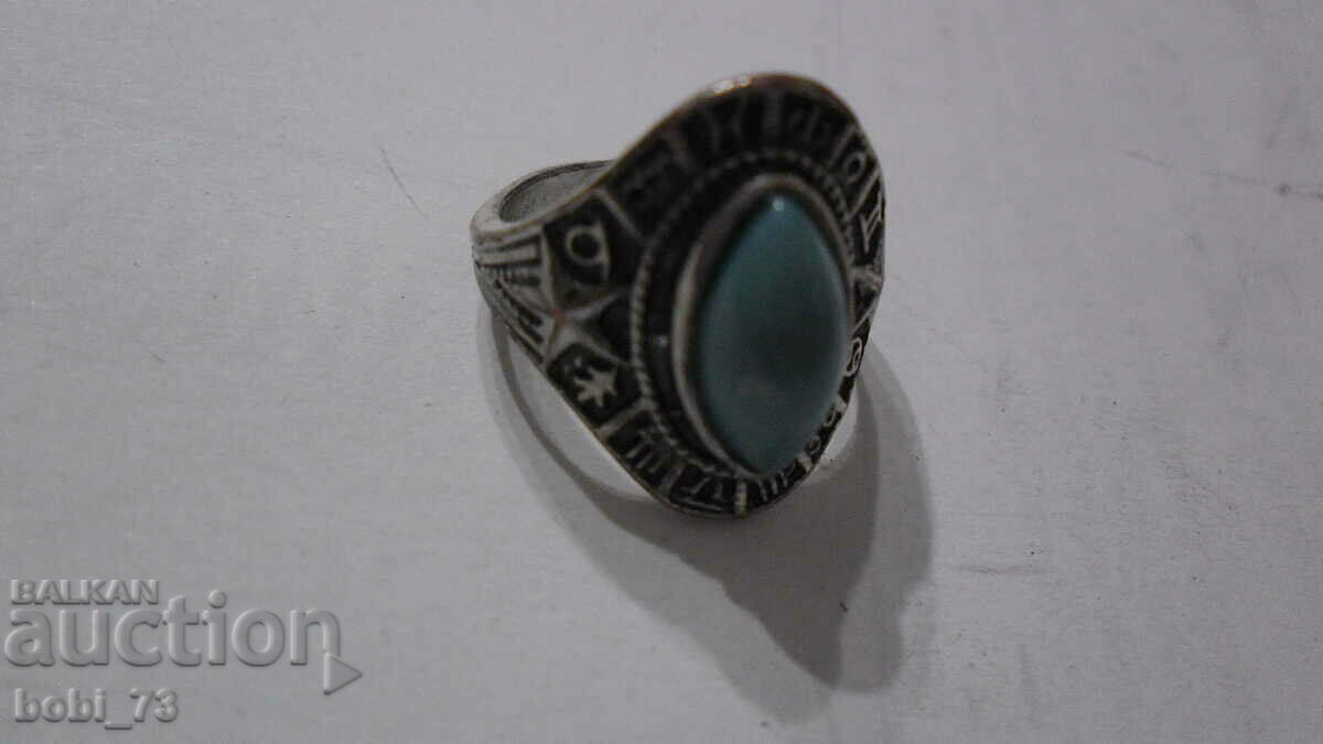 An old ring