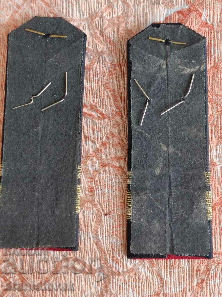 Epaulettes of a tank sergeant with price 15.00 BGN | € 7.67 Epaulettes of a tank sergeant with price 15.00 BGN | € 7.67