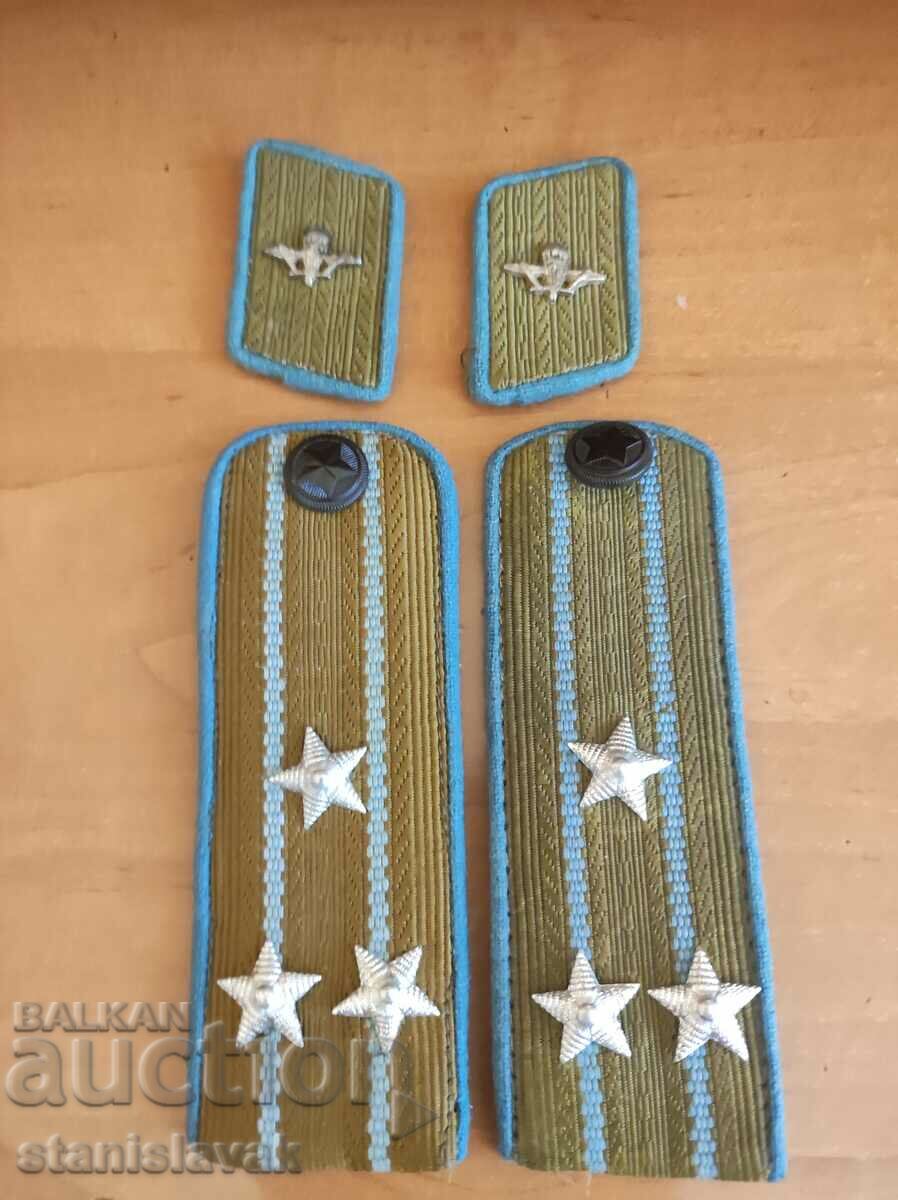 Epaulettes of a colonel of airborne troops