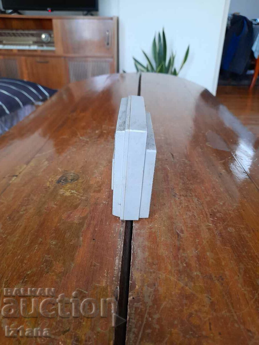 Licitație Radio vechi, radio Asterisk Licitație Radio vechi, radio Asterisk