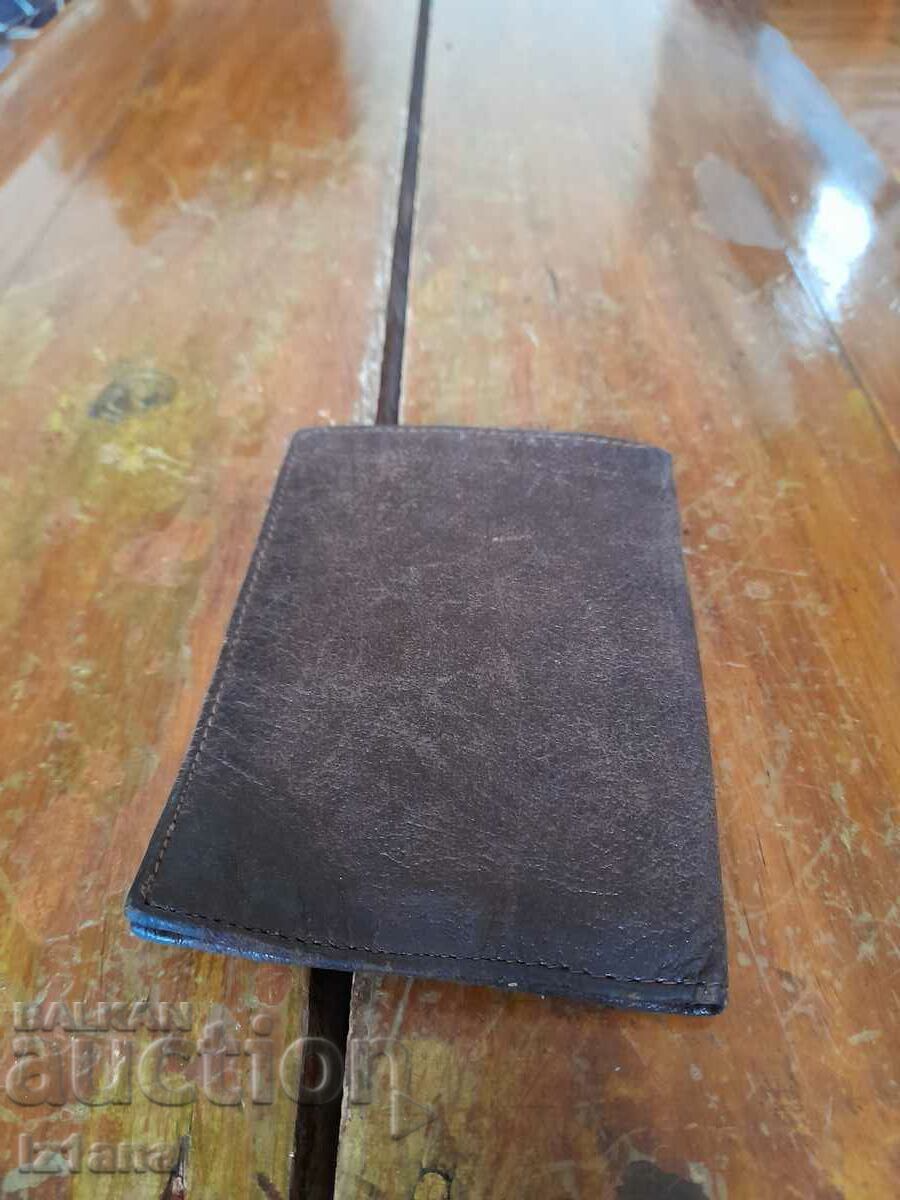 Delivery of Old leather case for a personal passport