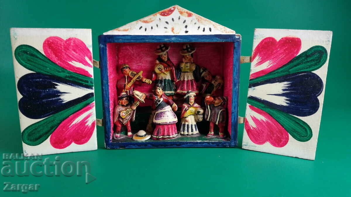 Peru musicians box diorama