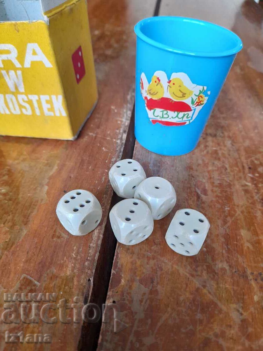 An old dice game - 5 An old dice game - 5