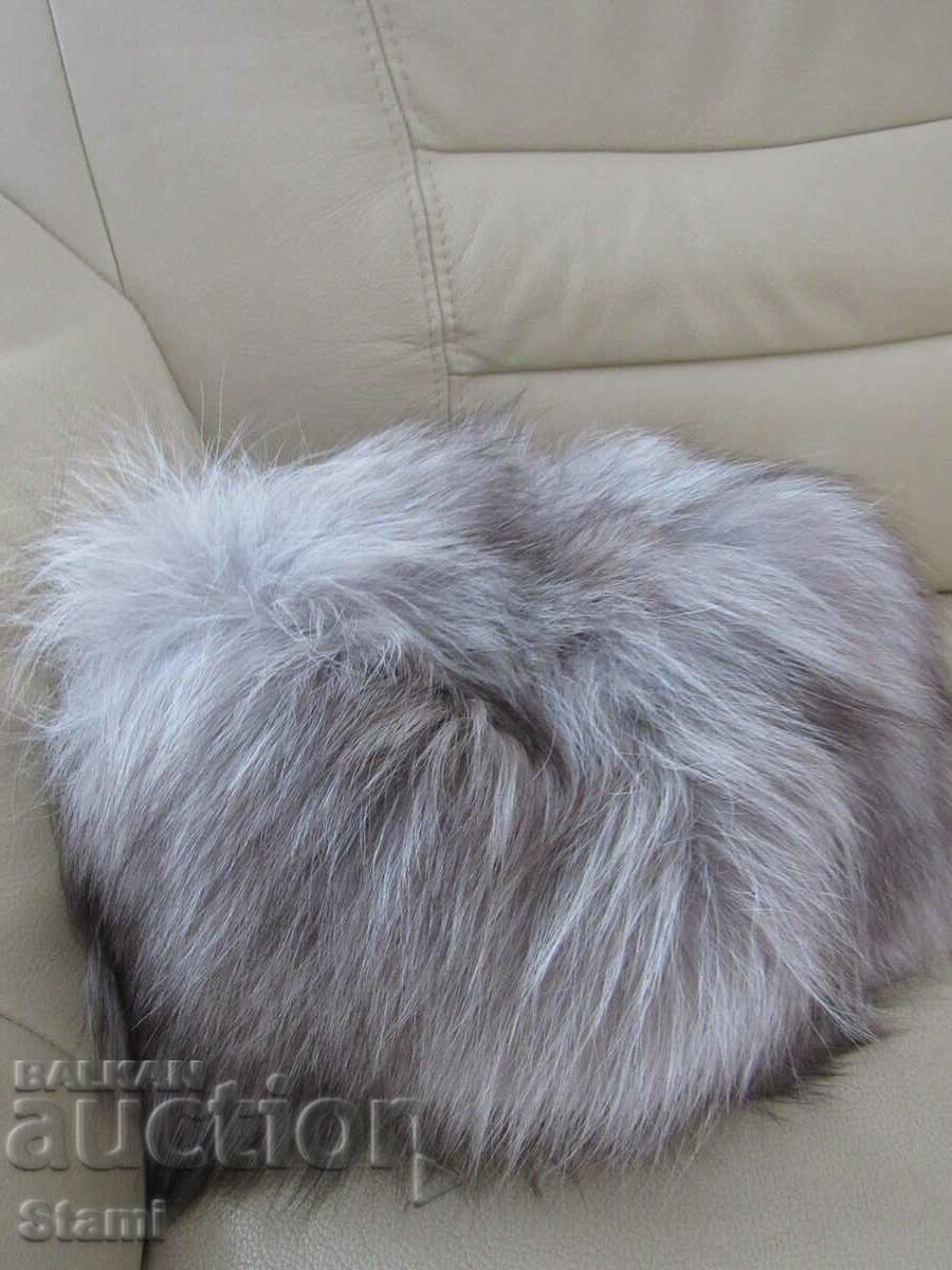 Elegant women's arctic fox fur hat, new