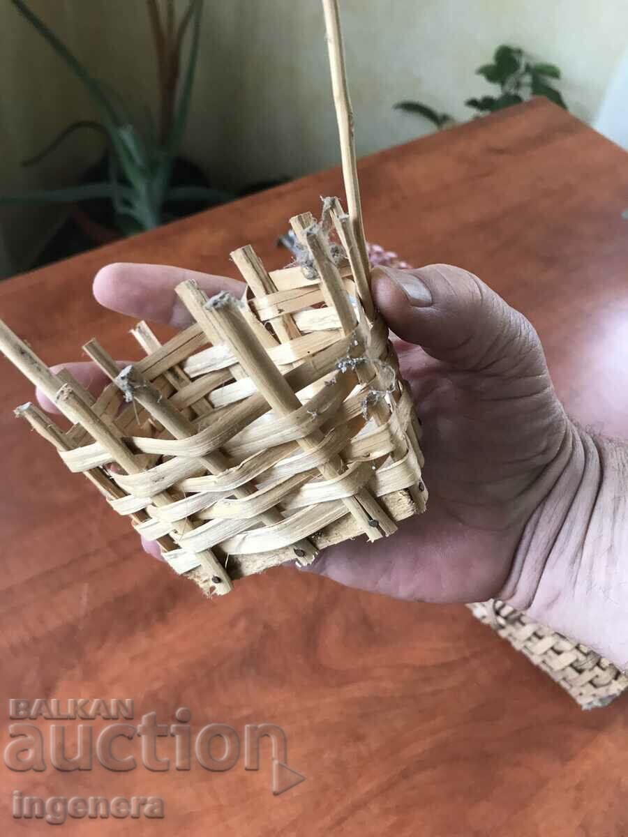 Auction  BASKET BASKET WICKED WOOD BASKET-2 PCS.
