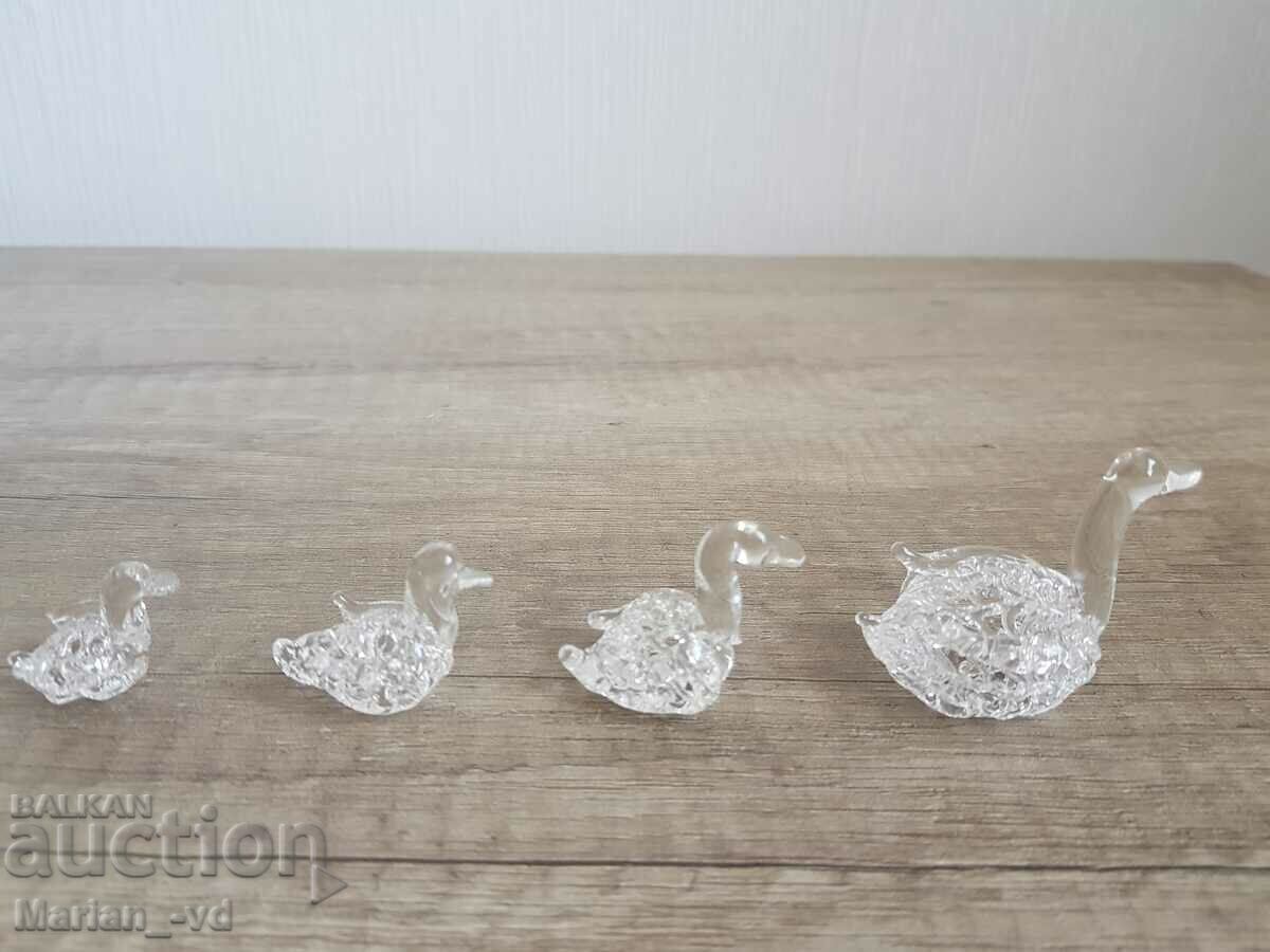 Mici lebede de sticlă - 6 Mici lebede de sticlă - 6