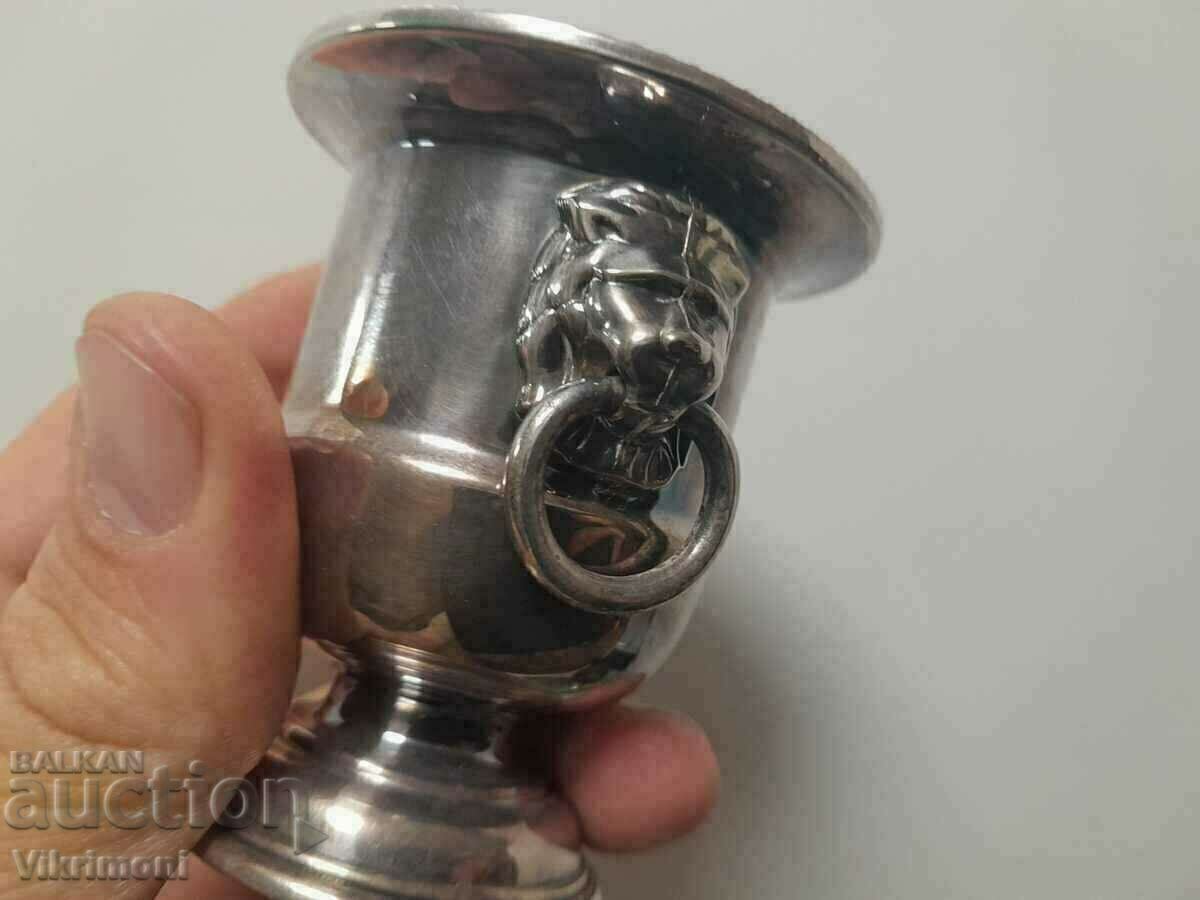 Silver dish, lion, England, Sheffield