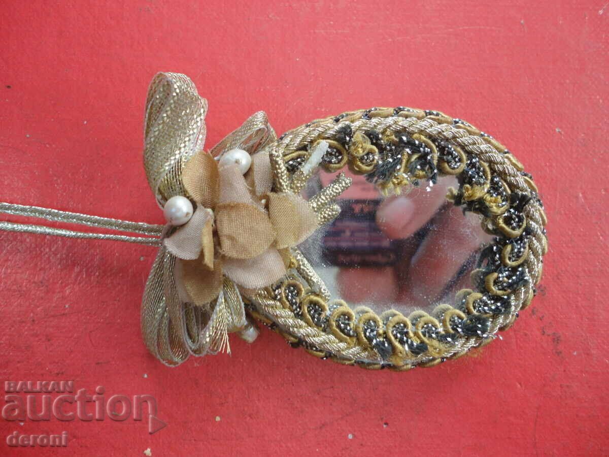 Antique double sided mirror with tinsel and pearls - 6 Antique double sided mirror with tinsel and pearls - 6