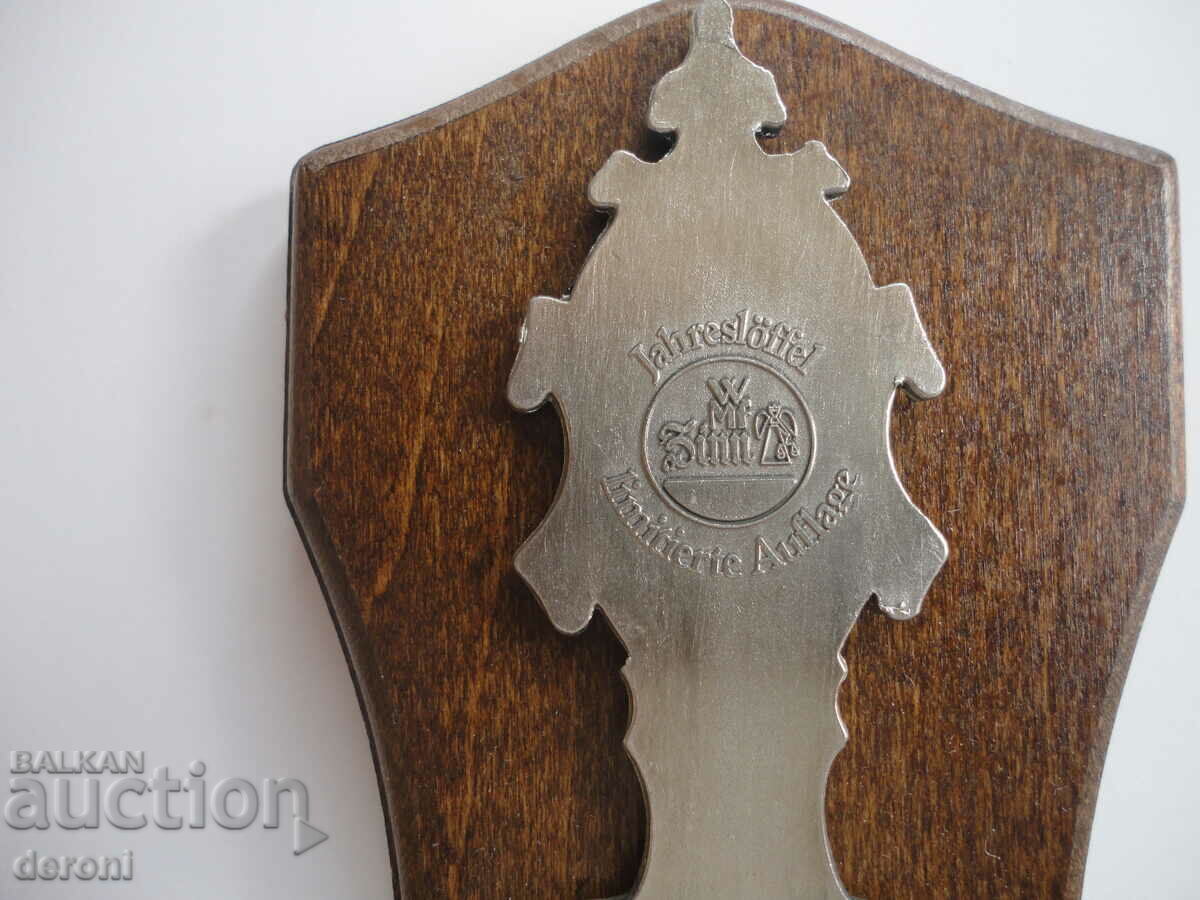 WMF engraved pewter spoon certificate box - 7 WMF engraved pewter spoon certificate box - 7