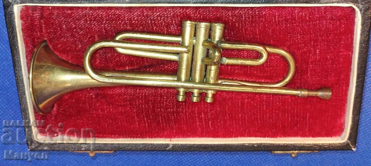 A unique trumpet miniature. with price 130.00 BGN | € 66.47 A unique trumpet miniature. with price 130.00 BGN | € 66.47