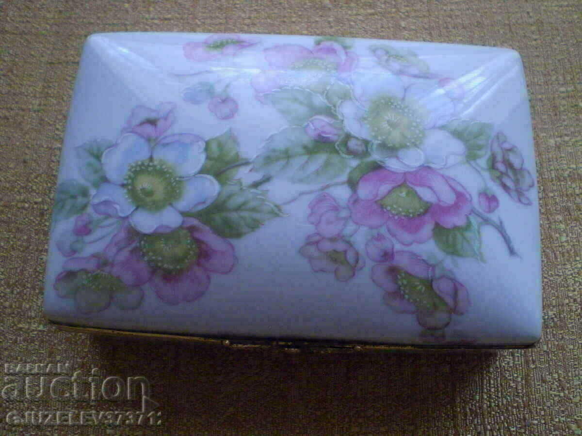 LIMOGES CASTEL Franse cutie bijuterii portelan - 6