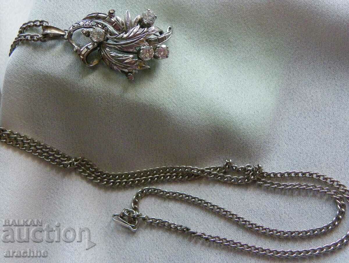 Красиво голямо сребърно колие с цена 95.00 лв. | € 48.57 Красиво голямо сребърно колие с цена 95.00 лв. | € 48.57