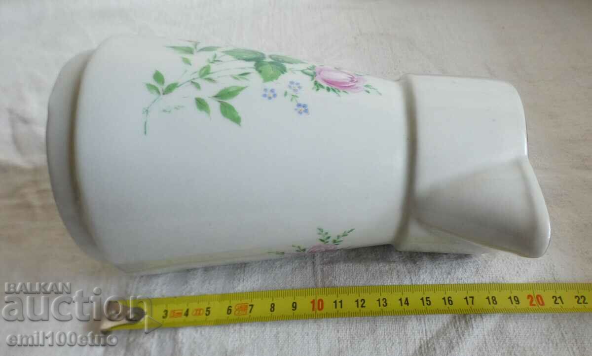 Urcior de vin porțelan bulgar vechi Kosta Yordanov Vidin - 7 Urcior de vin porțelan bulgar vechi Kosta Yordanov Vidin - 7