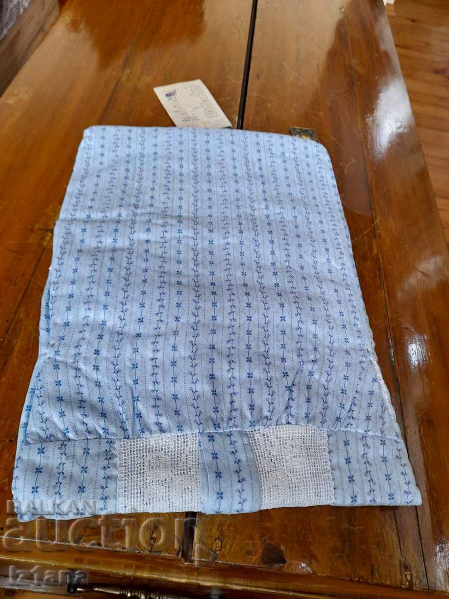 Auction Old lady's nightgown Auction Old lady's nightgown