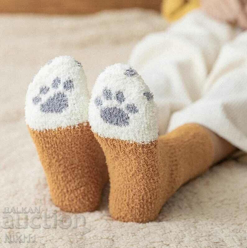 Socks cat's paw, thick socks cat cats with price 13.00 BGN | € 6.65 Socks cat's paw, thick socks cat cats with price 13.00 BGN | € 6.65