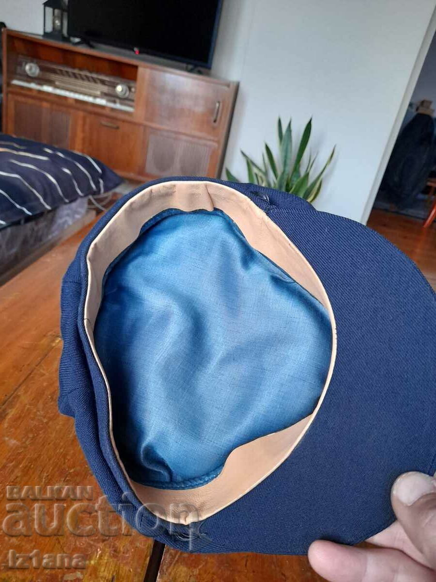 Şapcă veche, pălărie - 5 Şapcă veche, pălărie - 5