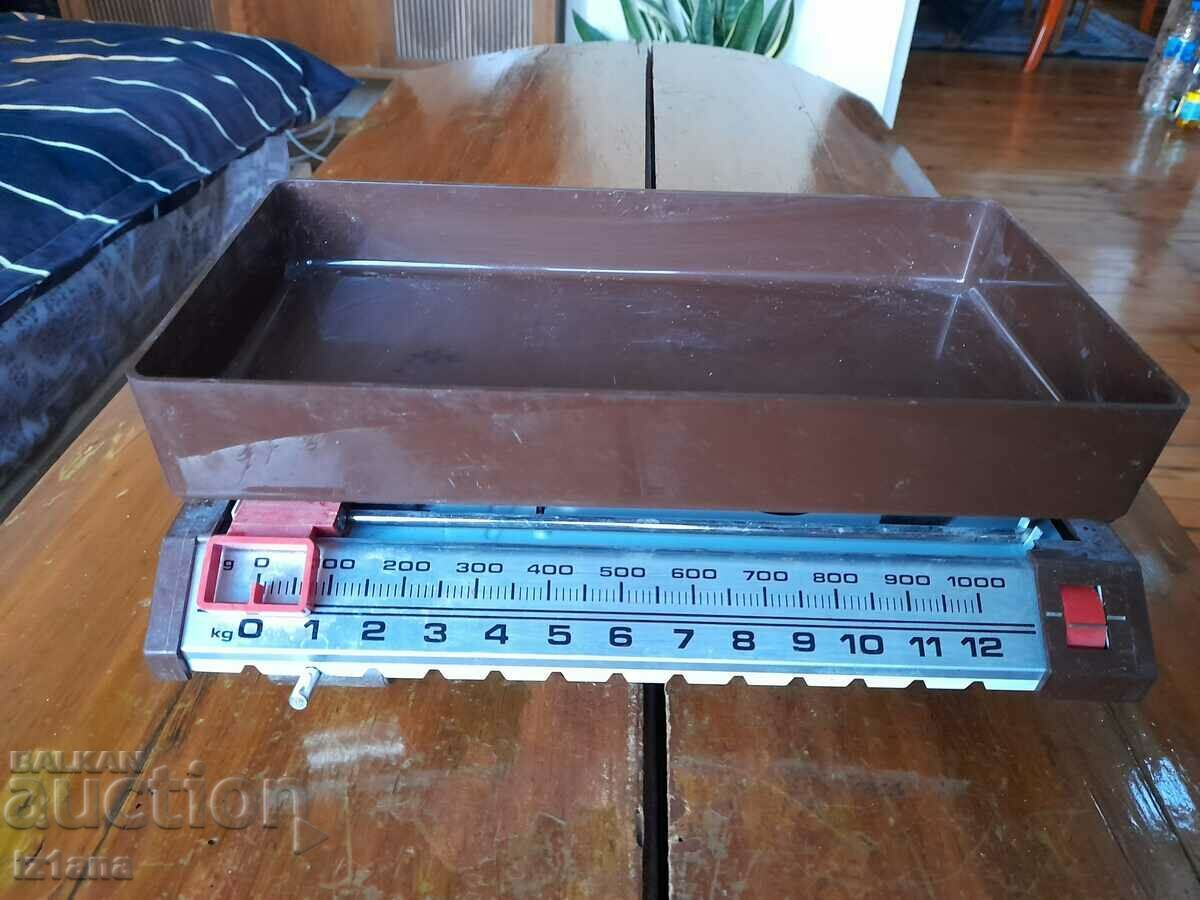 Old kitchen scale, Silva 2 scale with price 42.00 BGN | € 21.47 Old kitchen scale, Silva 2 scale with price 42.00 BGN | € 21.47