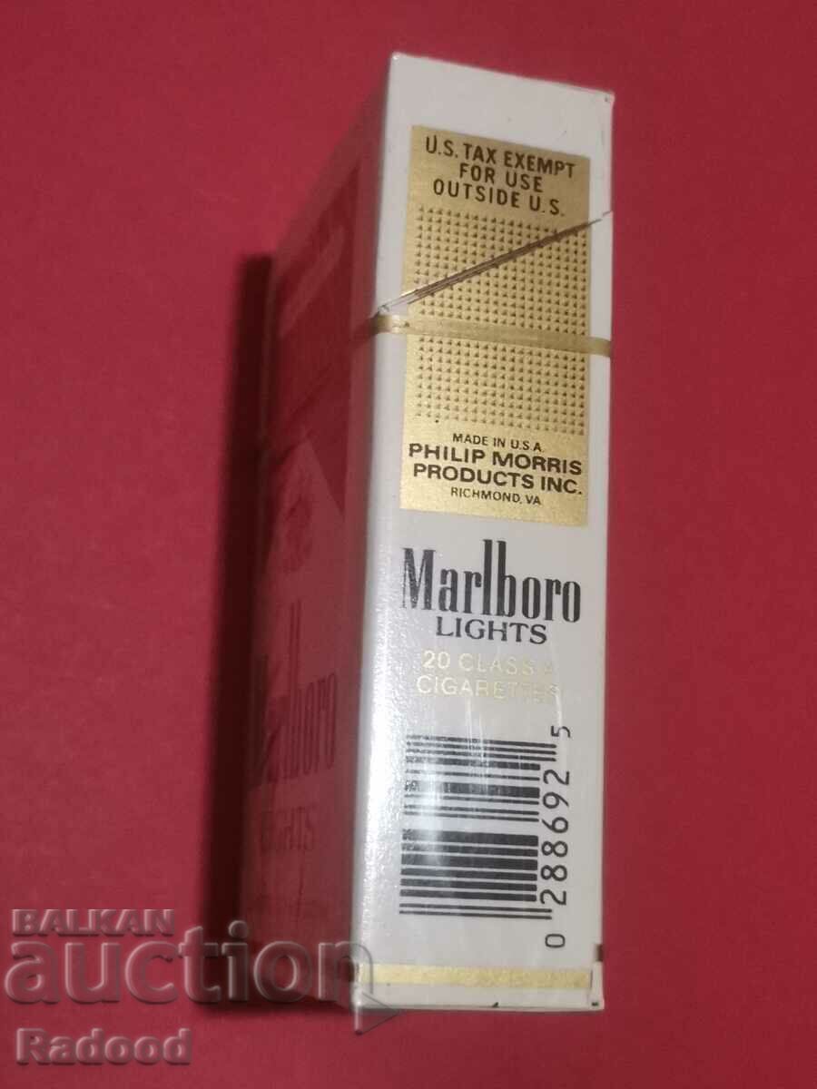 Licitație Cutie Marlboro 80mm PHILIP MORRIS