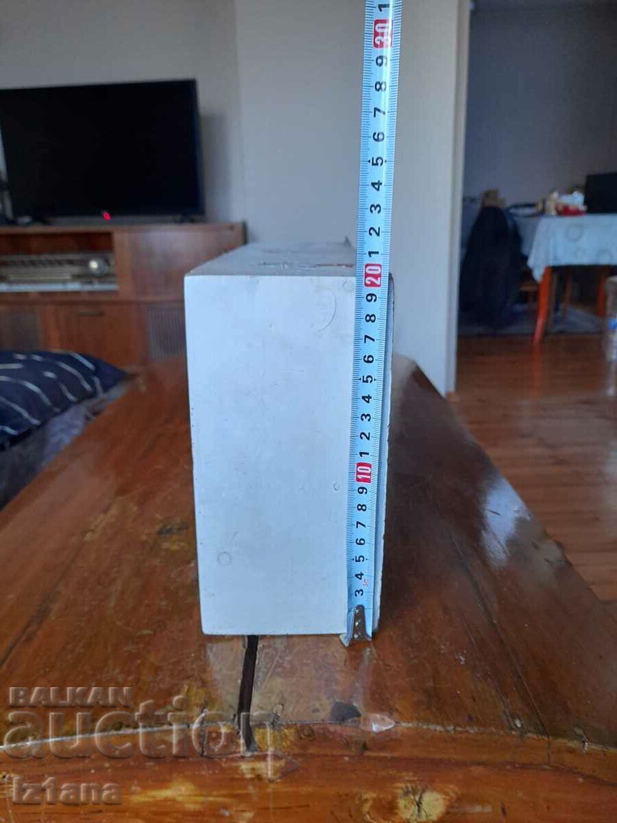 Old first aid kit with price 65.00 BGN | € 33.23 Old first aid kit with price 65.00 BGN | € 33.23