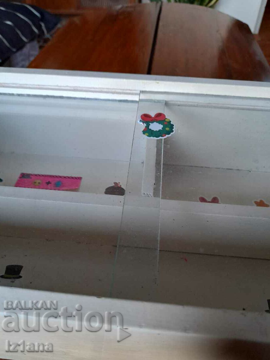 Old first aid kit - 7 Old first aid kit - 7