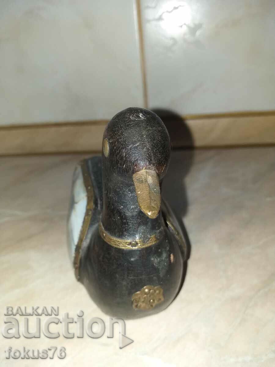 Great wooden duck duck with brass and mother of pearl with price 45.00 BGN | € 23.01 Great wooden duck duck with brass and mother of pearl with price 45.00 BGN | € 23.01