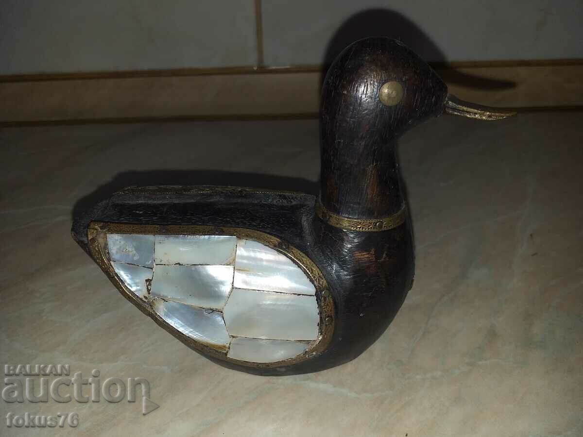 Auction Great wooden duck duck with brass and mother of pearl Auction Great wooden duck duck with brass and mother of pearl