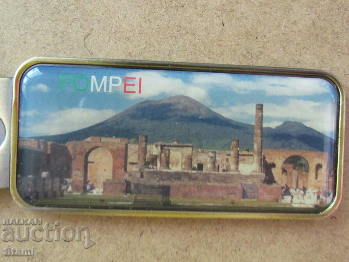 Auction  Magnet opener from Pompeii and Vesuvius, Italy-11