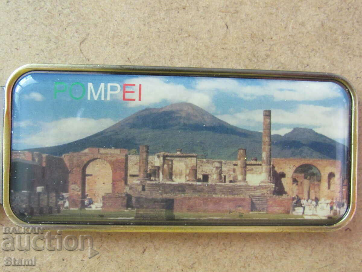 Delivery of Magnet opener from Pompeii and Vesuvius, Italy-11
