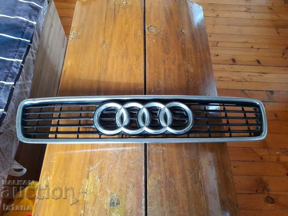 Licitație Grila fata Audi, Audi